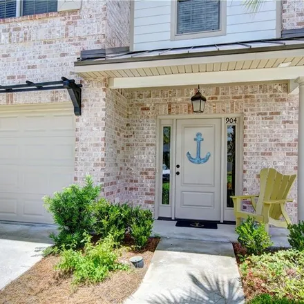 Buy this 3 bed townhouse on 298 Island Drive in Mallory Park, Saint Simons