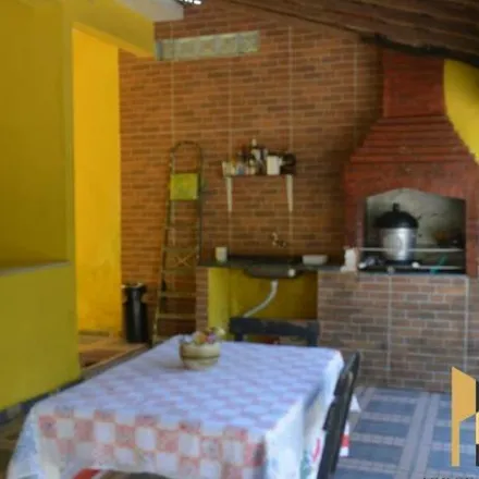 Buy this 4 bed house on Rua Iracema Bione in Palhada, Nova Iguaçu - RJ