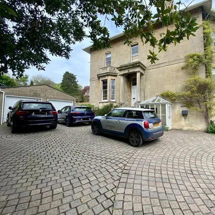 Rent this 5 bed duplex on College Road in Bath, BA1 5RY