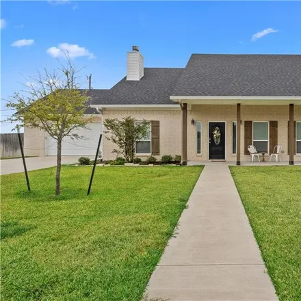 Buy this 3 bed house on Chisholm Trail in McLennan County, TX 76638