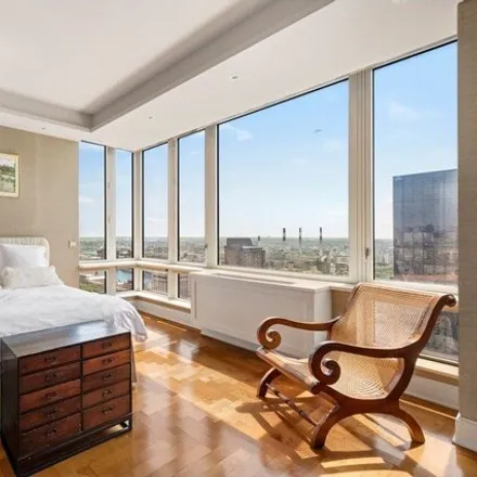 Image 6 - Bridge Tower Place, East 61st Street, New York, NY 10021, USA - Condo for sale