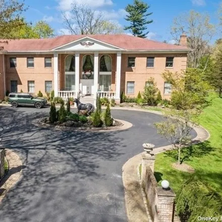 Buy this 8 bed house on 12 Woodfield Lane in Glen Head, Oyster Bay