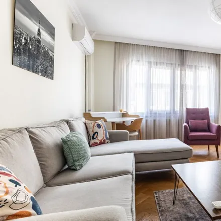 Rent this 1 bed apartment on Moda Caddesi 75 in 34710 Kadıköy, Turkey