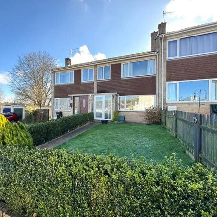 Buy this 3 bed townhouse on Rotcombe Vale in High Littleton, BS39 6JZ