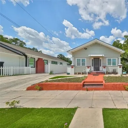 Buy this 3 bed house on 2305 West North B Street in Arrawana Park, Tampa