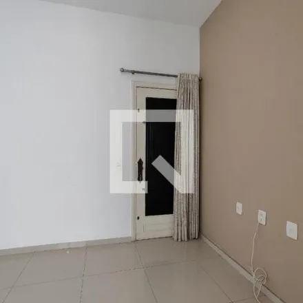 Rent this 2 bed apartment on Rua São Januário in São Cristóvão, Rio de Janeiro - RJ