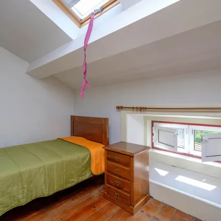 Rent this 13 bed apartment on Rua Antero de Quental 161 in 3000-032 Coimbra, Portugal