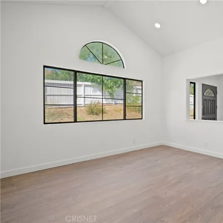 Image 4 - Kashmere Canyon Road, Paris, Los Angeles County, CA 93510, USA - House for sale