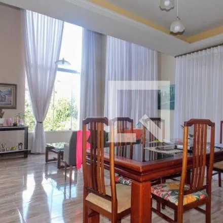 Buy this 5 bed house on Rua Safira in Nova Lima - MG, 34001-363