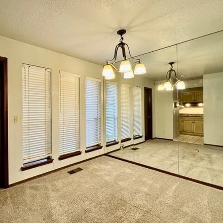 Image 7 - 1856 Windhill Avenue, Edmond, OK 73034, USA - Townhouse for rent