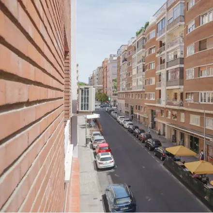 Image 6 - Calle de Joaquín María López, 32, 28015 Madrid, Spain - Room for rent