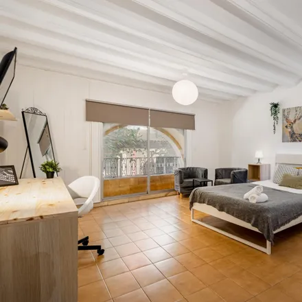 Rent this 3 bed room on Carrer Ample in 3, 08002 Barcelona