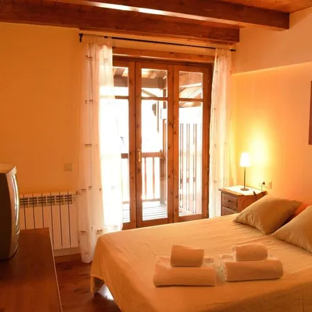 Rent this 2 bed apartment on Pònt des Bòrdes in 25551 Es Bòrdes, Spain