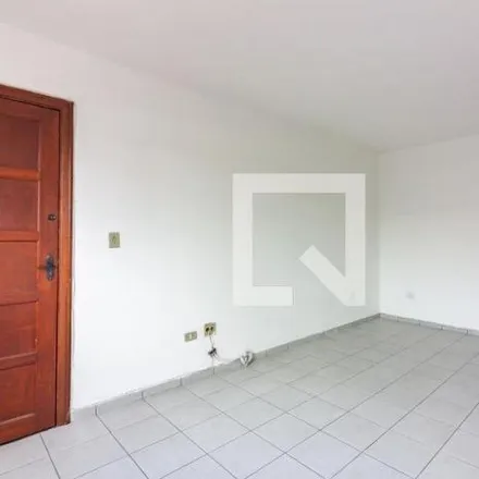 Rent this 3 bed apartment on Rua Antonia Bizarro in Jardim das Flòres, Osasco - SP