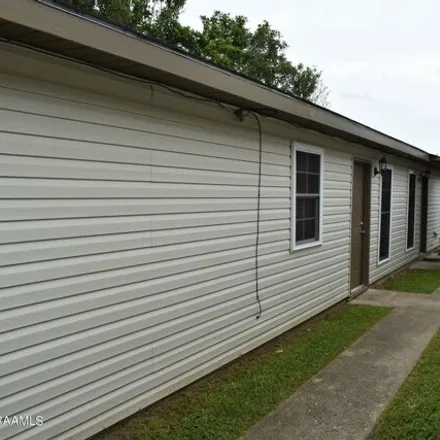 Image 4 - 185 Old Farm Road, Youngsville, LA 70592, USA - House for rent
