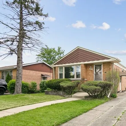 Image 3 - 4747 West 99th Street, Oak Lawn, IL 60453, USA - House for sale