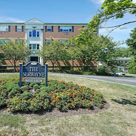 Buy this 1 bed apartment on 412 North Wayne Avenue in Radnor Township, PA 19087