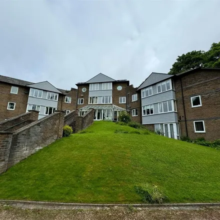Rent this 1 bed apartment on Sheffield High School (Sixth Form) in Melbourne Avenue, Sheffield