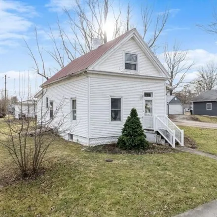 Buy this 3 bed house on 180 Home Street in Mount Orab, OH 45154