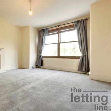 Image 1 - 7 The Ridgeway, London, EN2 8PG, United Kingdom - Apartment for rent