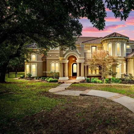 Buy this 5 bed house on 2123 Miracle Pointe Drive in Southlake, TX 76092