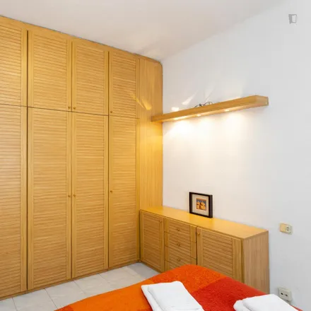 Image 2 - Carrer de Pau Alsina, 57, 59, 08001 Barcelona, Spain - Apartment for rent