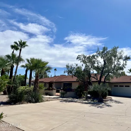 Rent this 3 bed house on 7039 East McDonald Drive in Paradise Valley, AZ 85253