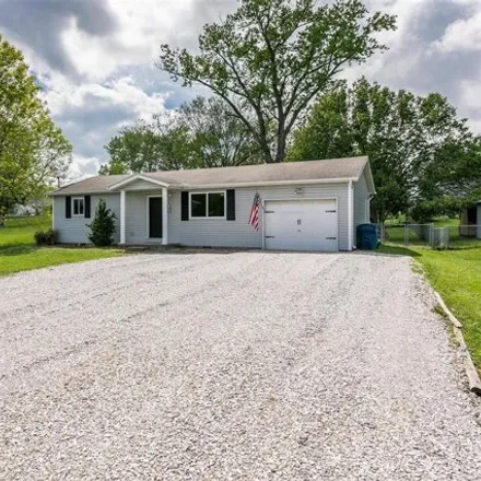 Buy this 3 bed house on 400 Winona Street in Bethalto, IL 62010