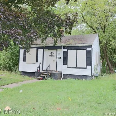 Buy this 2 bed house on 19309 Westbrook Street in Detroit, MI 48219