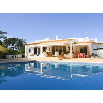 Buy this 3 bed house on Avenida Algarve in 8100-299 Almancil, Portugal