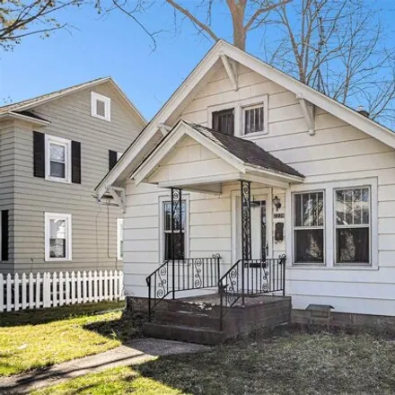 Buy this 2 bed house on 3421 Laird Avenue in Oakwood, Kalamazoo