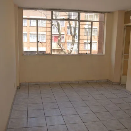 Image 4 - Capitec Bank, Raleigh Street, Yeoville, Johannesburg, 2001, South Africa - Apartment for rent