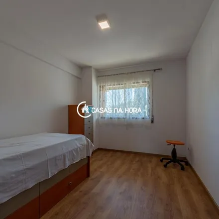 Rent this 2 bed apartment on Rua Flores in 4425-452 Águas Santas, Portugal