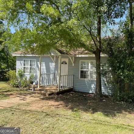 Buy this 2 bed house on 1113 Lake Avenue in Griffin, GA 30223