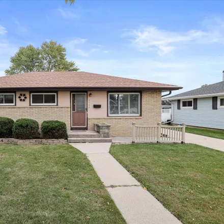 Buy this 3 bed house on 5944 South Swift Avenue in Cudahy, WI 53110