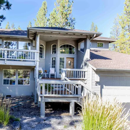 Buy this 4 bed house on 8 Rhododendron Lane in Sunriver, OR 97707