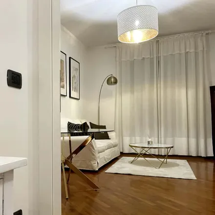 Image 4 - Via Carlo Dolci, 20148 Milan MI, Italy - Apartment for rent