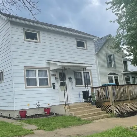Buy this 2 bed house on 606 Bowen Street in Savanna, IL 61074