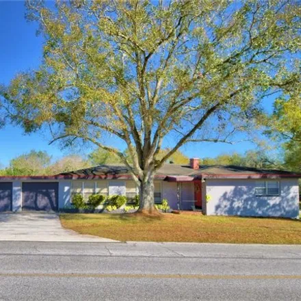 Buy this 3 bed house on 340 North Palm Avenue in Frostproof, Polk County