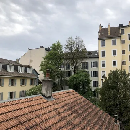 Image 2 - Rue Saint-Victor 6, 1227 Carouge, Switzerland - Apartment for rent