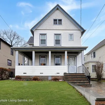 Buy this 3 bed house on 236 Lee Avenue in New York, NY 10307