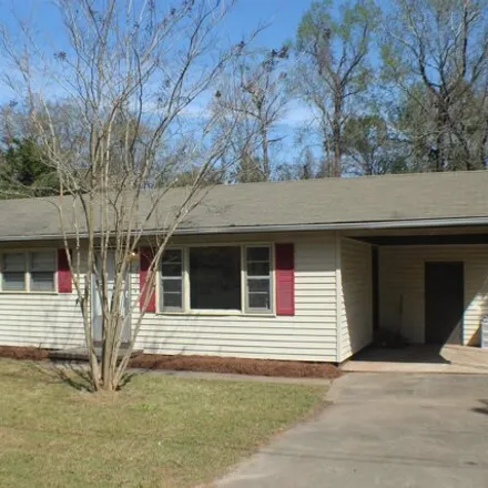 Buy this 3 bed house on 204 Choctaw Street in Warner Robins, GA 31088