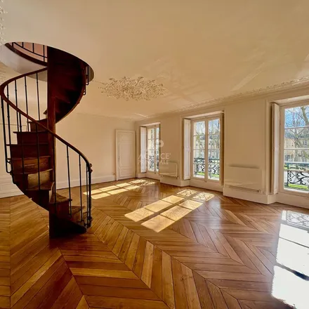 Image 9 - 2 bis Avenue de Paris, 78000 Versailles, France - Apartment for rent