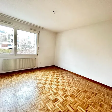 Image 4 - Rue des Bordgeais, 2800 Delémont, Switzerland - Apartment for rent