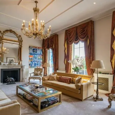 Image 7 - Sir Henry Wellcome, 6 Gloucester Gate, Primrose Hill, London, NW1 4HG, United Kingdom - Townhouse for sale