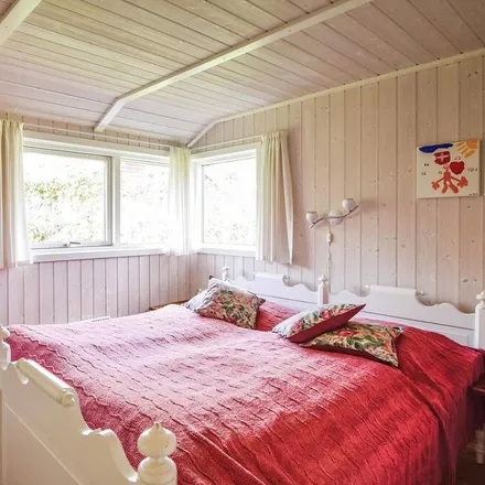 Rent this 2 bed house on Dansk Sygeplejeråd in Kreds Midtjylland, Horsensvej