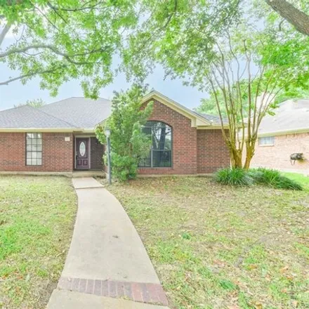 Buy this 3 bed house on 151 Mango Street in Lake Jackson, TX 77566