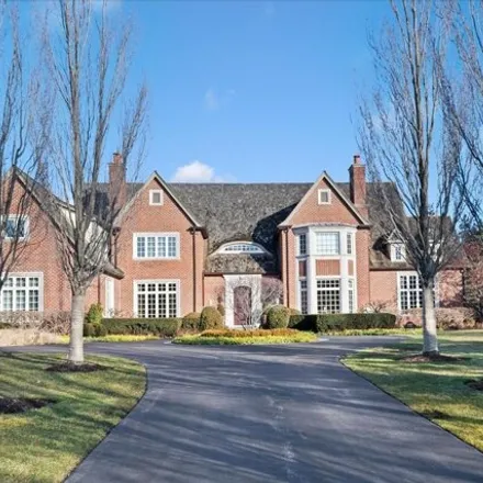 Buy this 6 bed house on 1484 Oak Knoll Drive in Lake Forest, IL 60045