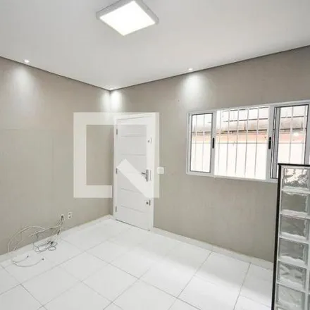 Rent this 2 bed house on Rua Francisco Alves Bezerra in Jardim Modelo, São Paulo - SP