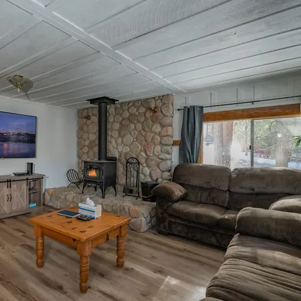 Rent this 2 bed house on Big Bear Lake in CA, 92315